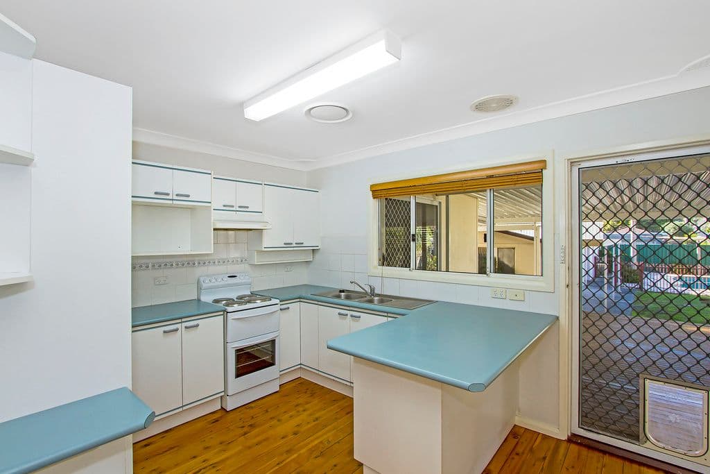 41 Lakeview Parade, UMINA BEACH NSW 2257, Umina Beach - Thumbnail 3