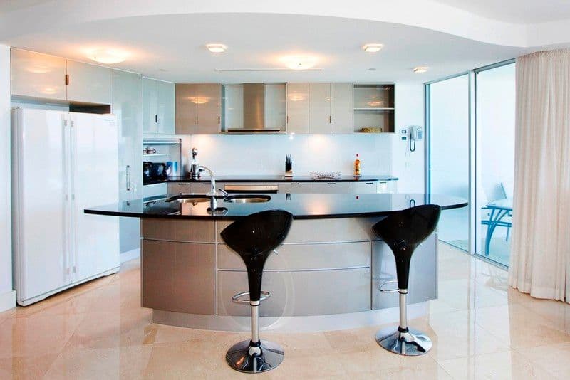 8 'Waterline', 59 Broadbeach Boulevard, BROADBEACH QLD 4218, Broadbeach - Thumbnail 3