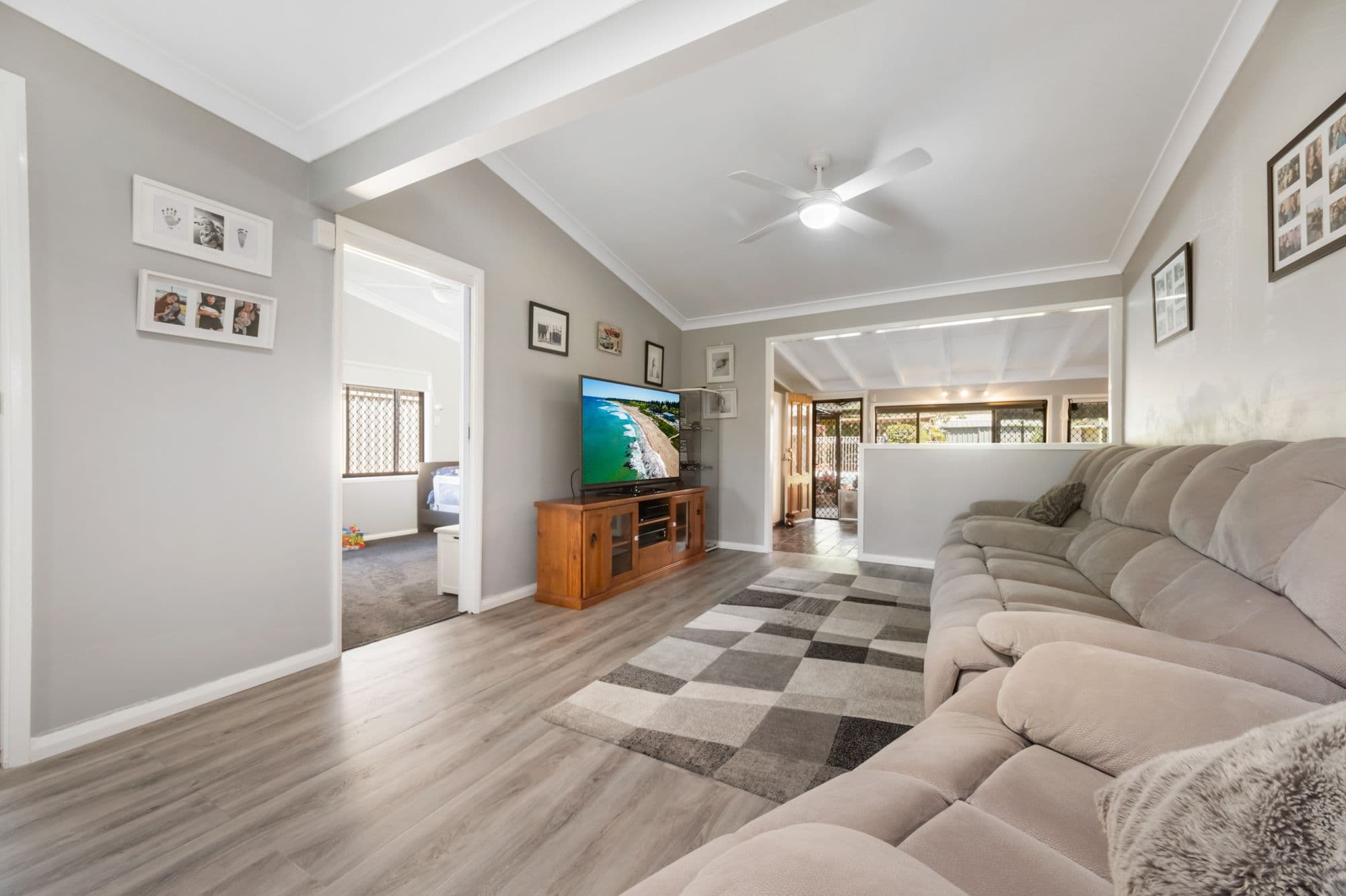 45 Flinders Avenue, Killarney Vale NSW 2261, Killarney Vale - Thumbnail 2