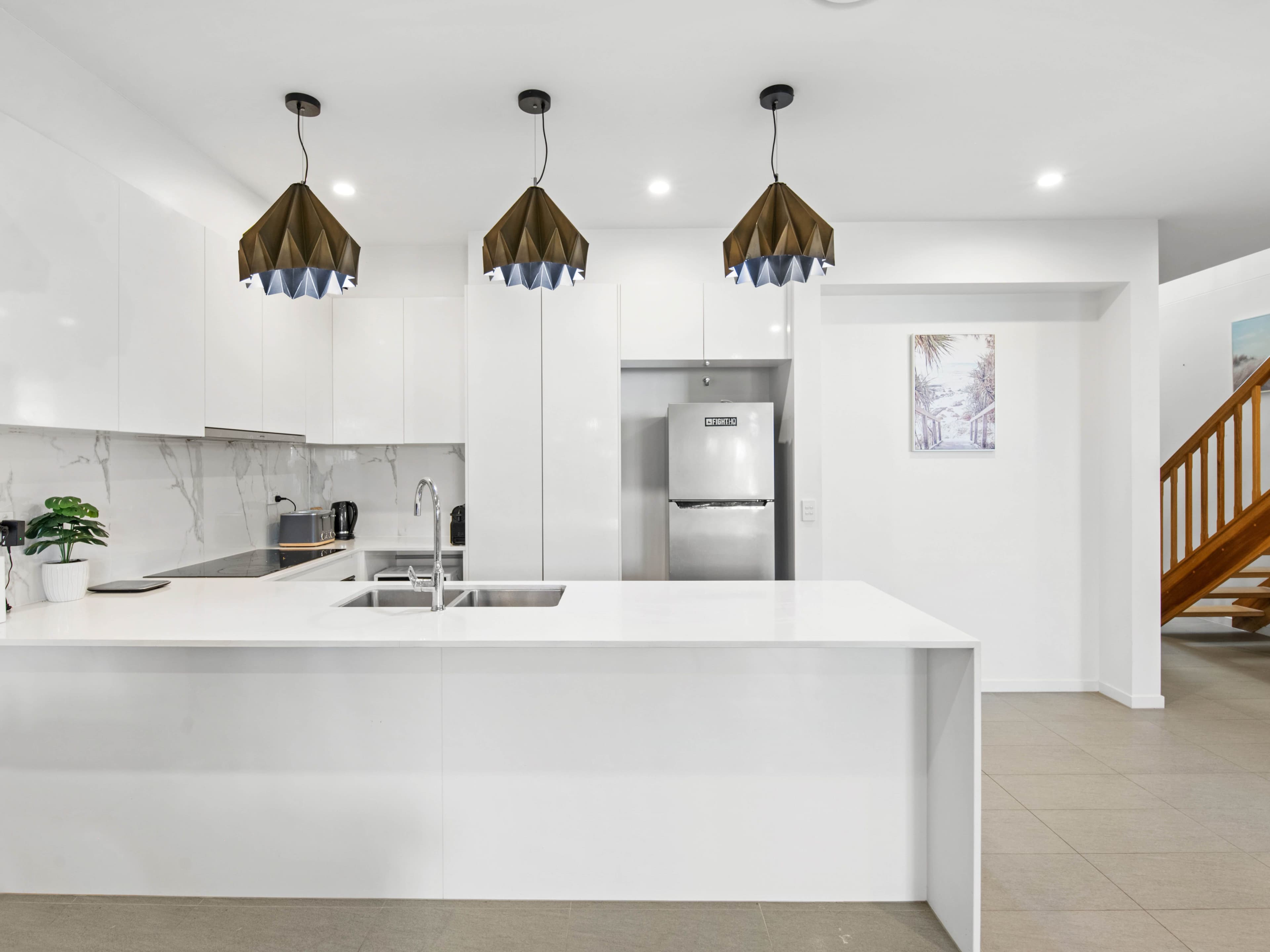 12 Gibson Lane, Morningside QLD 4170, Morningside - Thumbnail 3