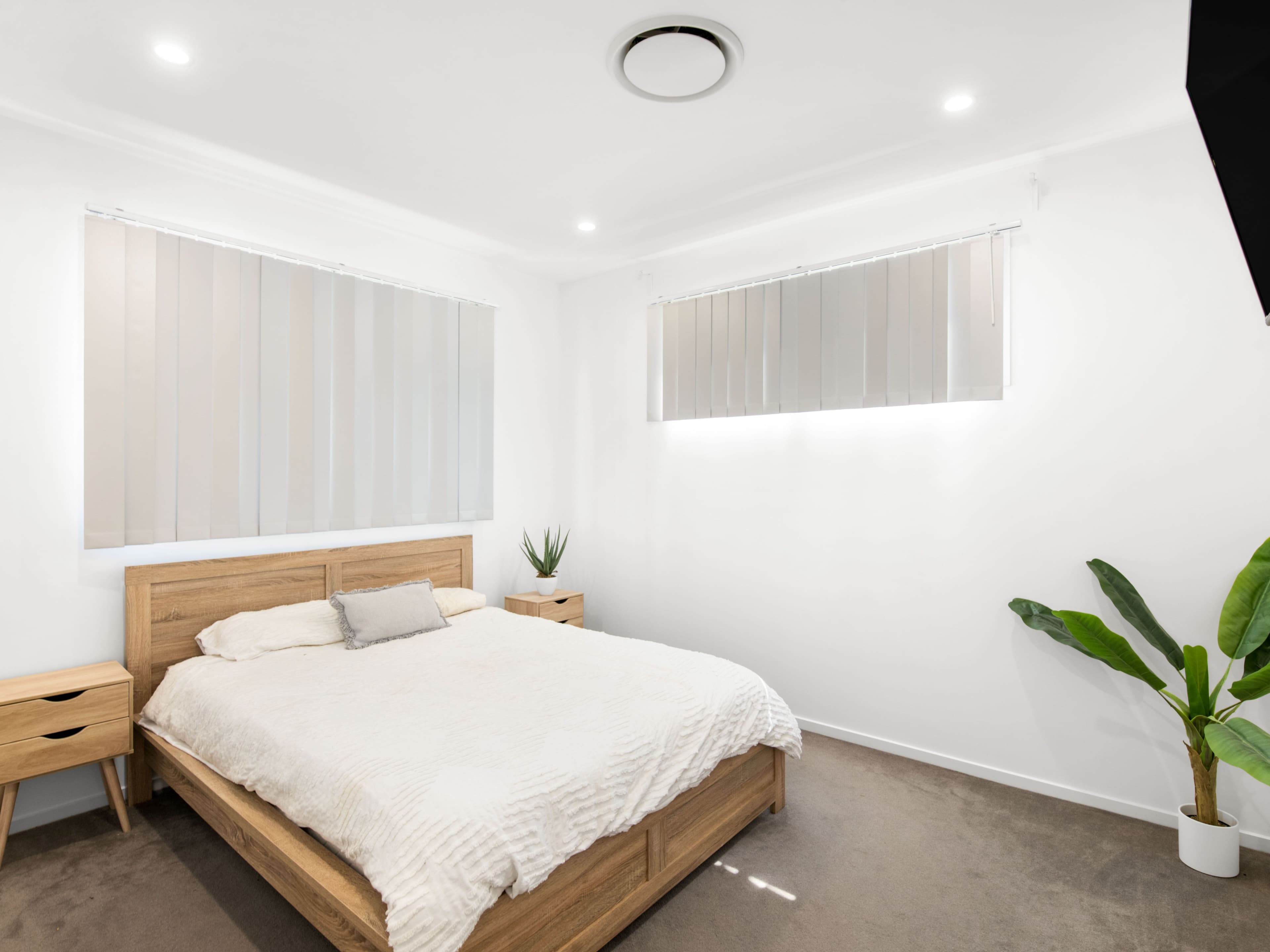 12 Gibson Lane, Morningside QLD 4170, Morningside - Thumbnail 4