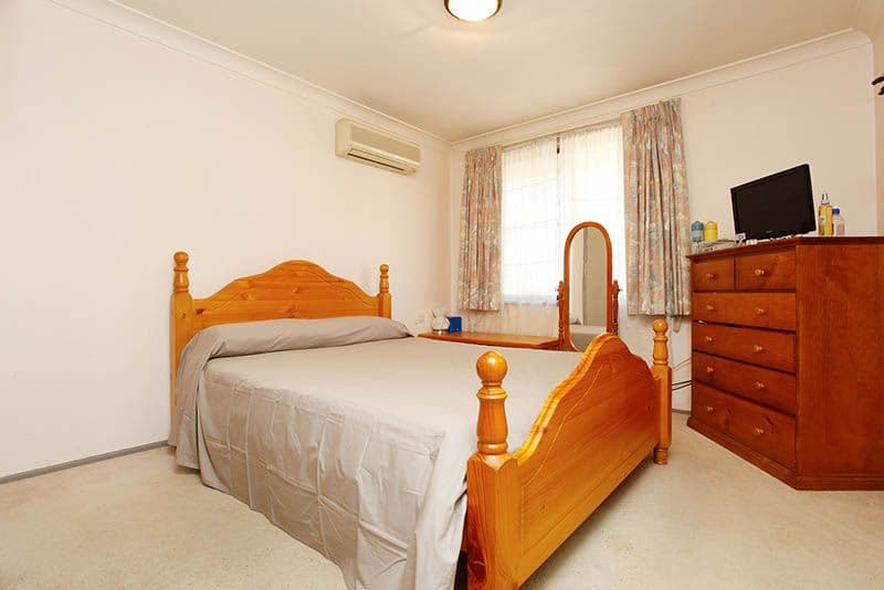 1 Tulloch Place, EDENSOR PARK NSW 2176, Edensor Park - Thumbnail 3