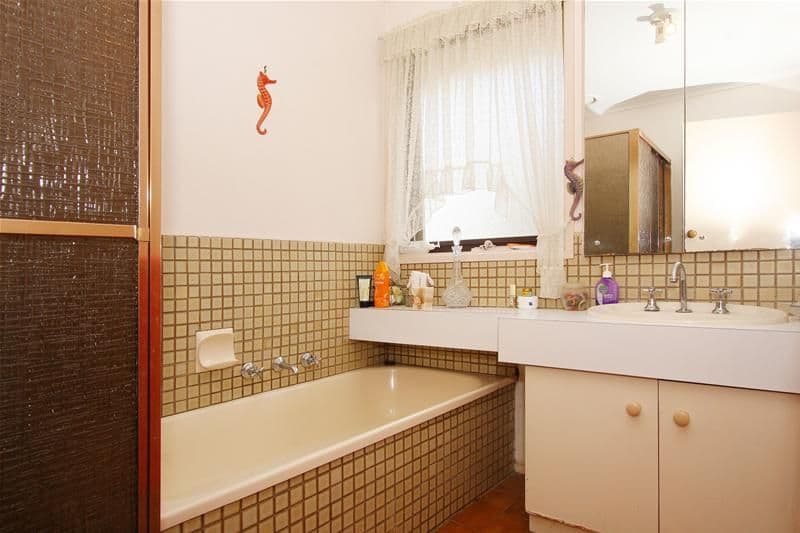 40 Cabernet Crescent, BUNDOORA VIC 3083, Bundoora - Thumbnail 6