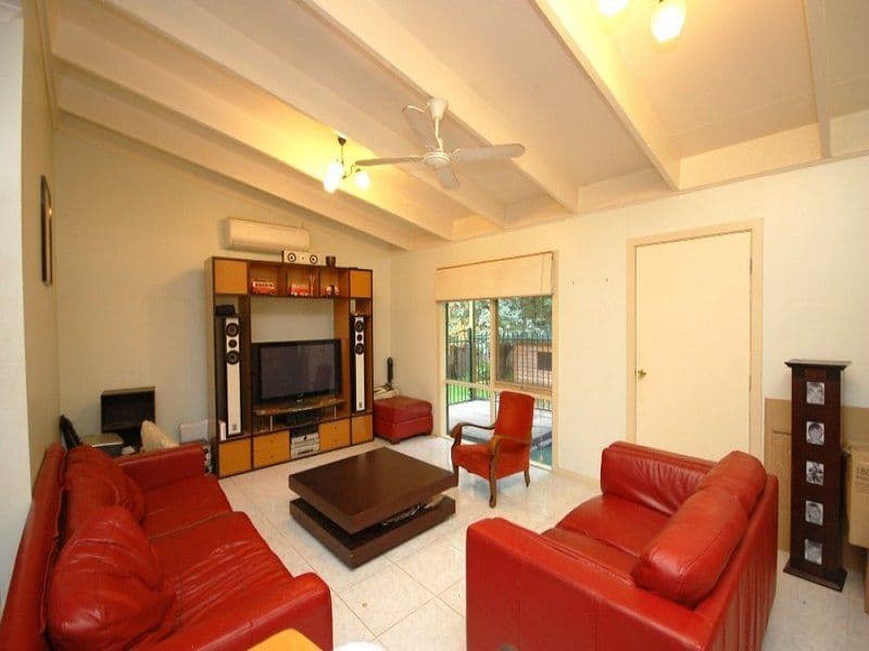 12 Cameron Road, MOUNT EVELYN VIC 3796, Mount Evelyn - Thumbnail 4