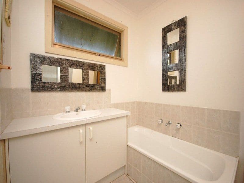 12 Cameron Road, MOUNT EVELYN VIC 3796, Mount Evelyn - Thumbnail 7