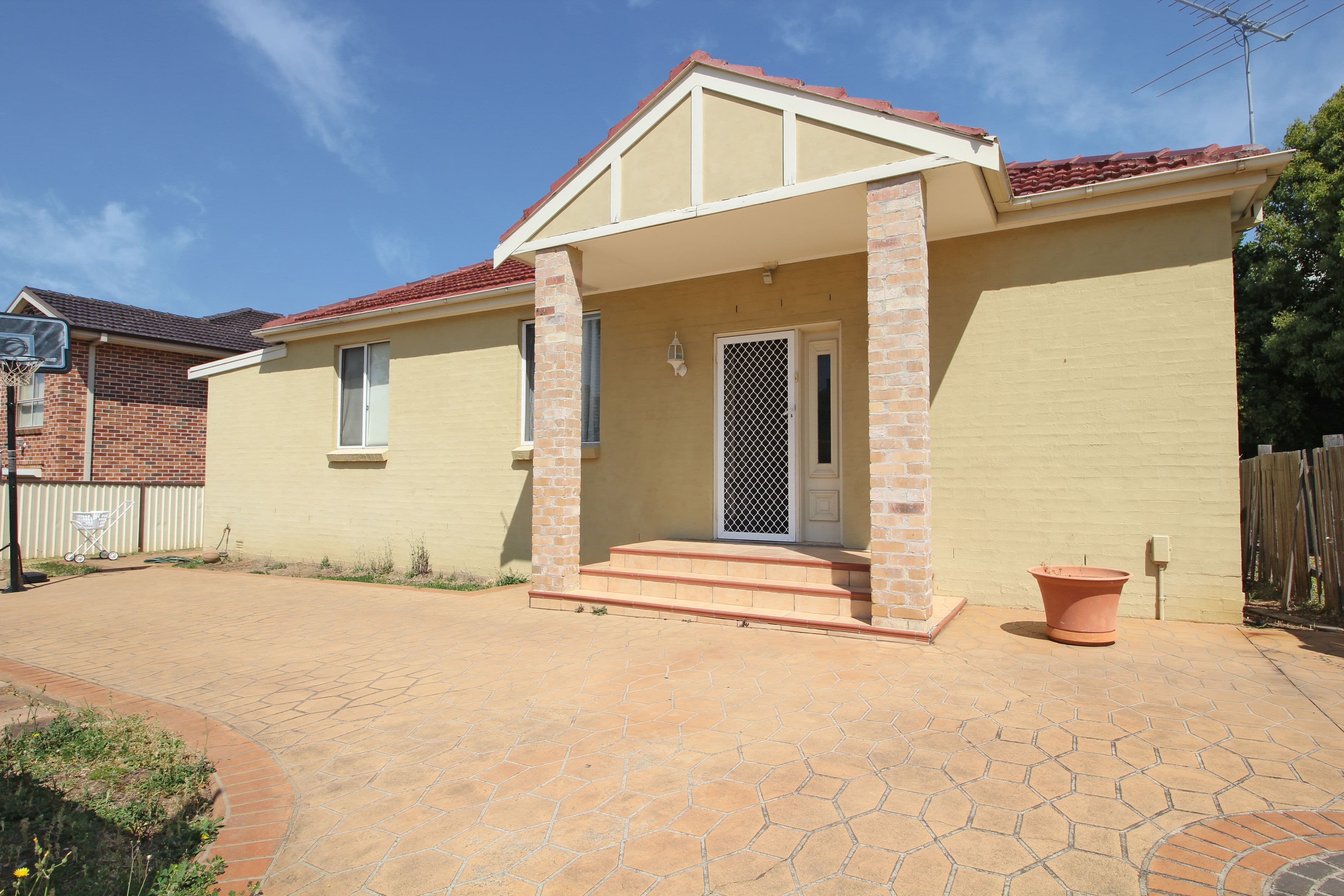 1 Francis Street, Fairfield - Thumbnail 7