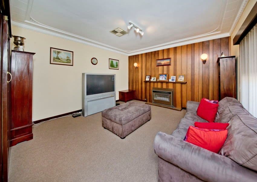 296 Grand Promenade, Dianella WA 6059, Dianella - Thumbnail 2