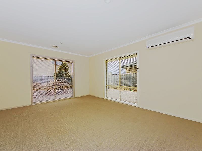 57 Monterey Bay Drive, Sanctuary Lakes VIC 3030, Sanctuary Lakes - Thumbnail 3