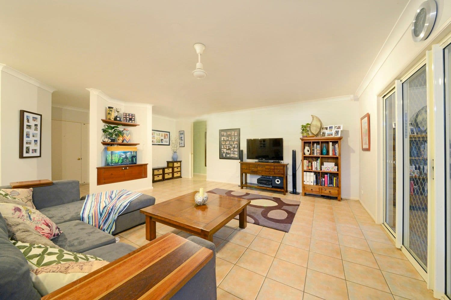42 Valley Drive, CANNONVALE QLD 4802, Cannonvale - Thumbnail 8