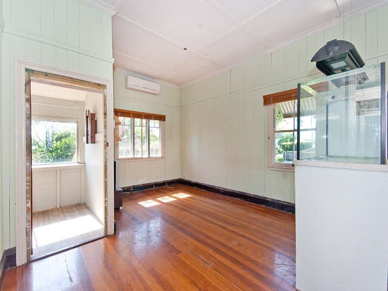 38 Brighton Terrace, SANDGATE QLD 4017, Sandgate - Thumbnail 3