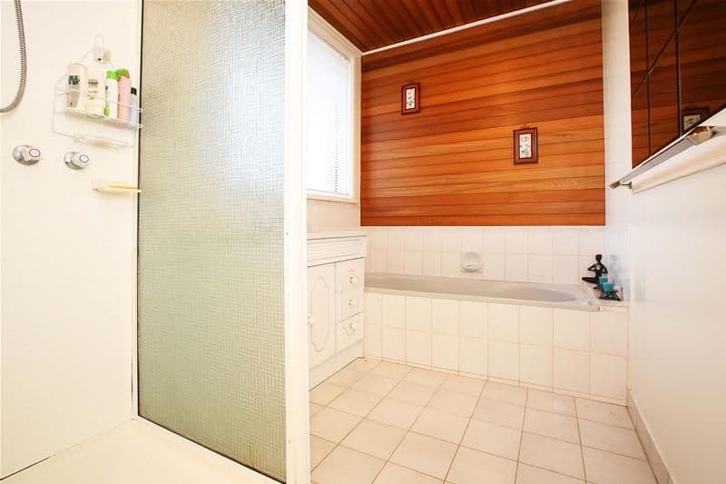 70 Noorong Avenue, BUNDOORA VIC 3083, Bundoora - Thumbnail 6