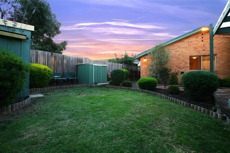 70 Noorong Avenue, BUNDOORA VIC 3083, Bundoora - Thumbnail 8