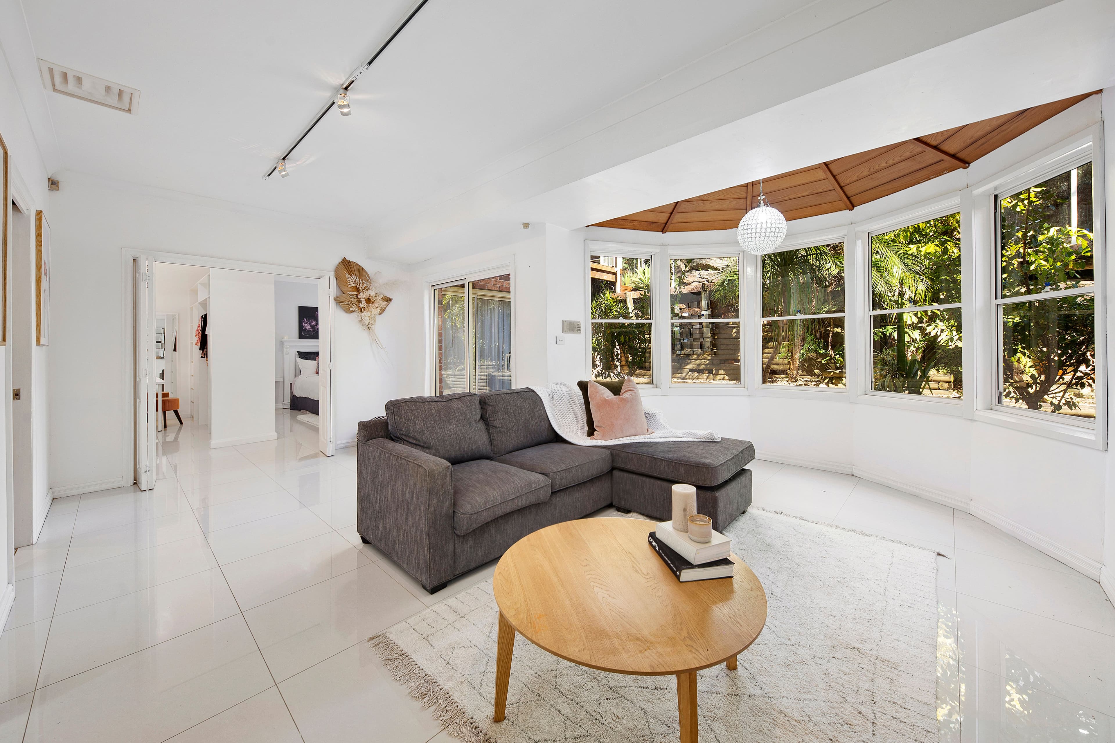 6 Gascoyne Place, Illawong NSW 2234, Illawong - Thumbnail 6