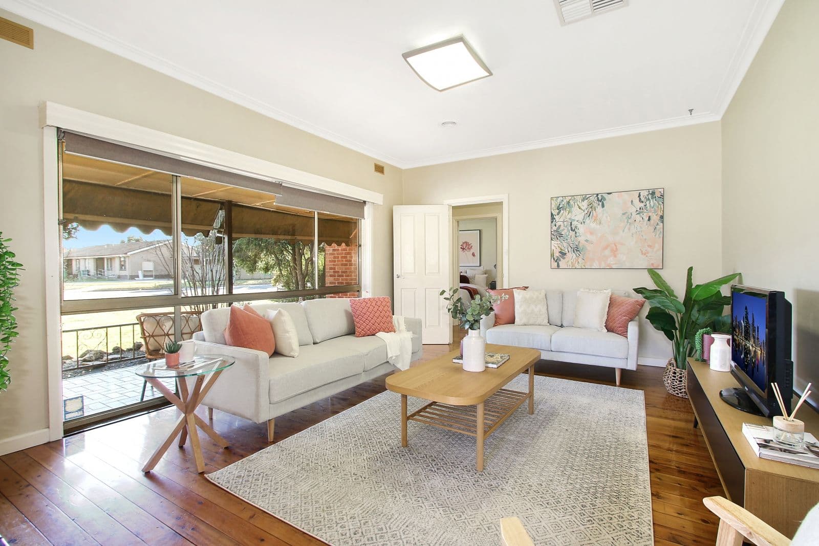 554 Kemp Street, Lavington NSW 2641, Lavington - Image 1