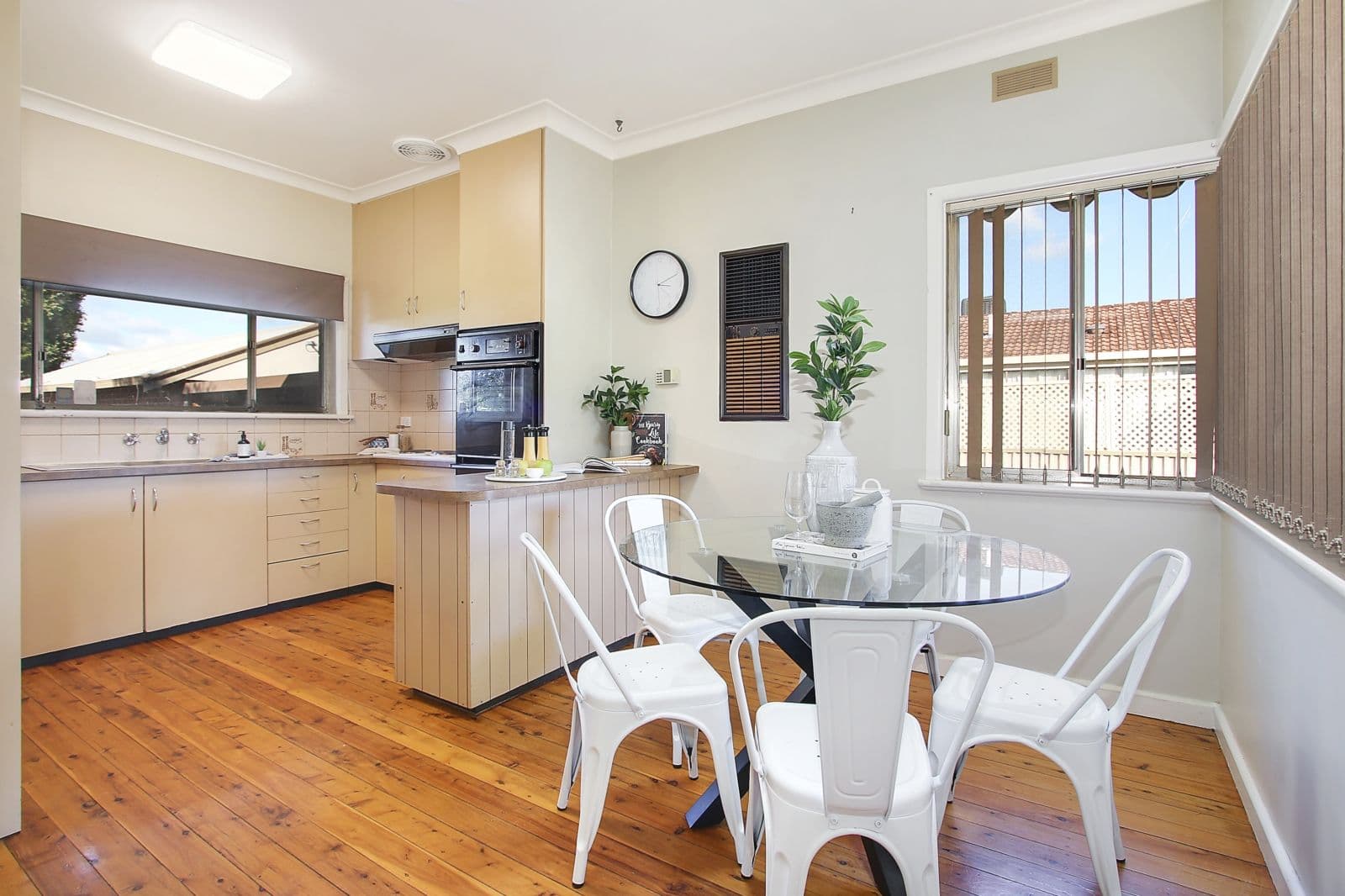 554 Kemp Street, Lavington NSW 2641, Lavington - Thumbnail 3