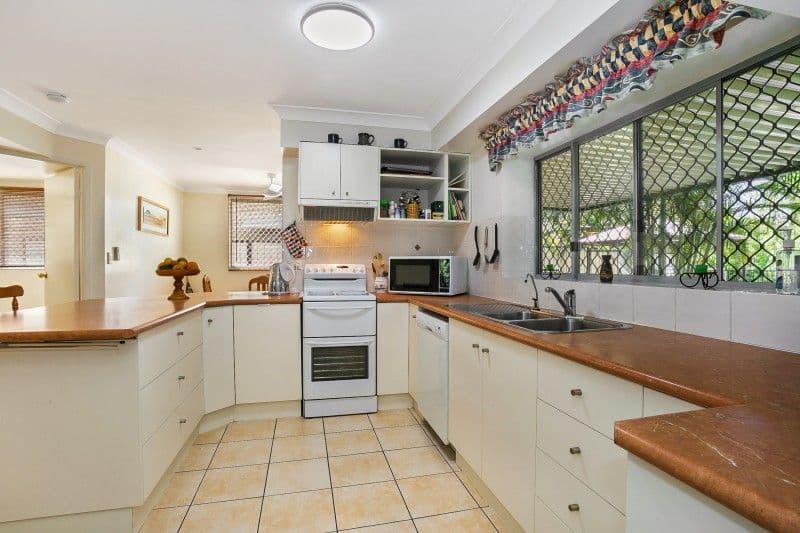 8 Thornburgh Street, Oxley QLD 4075, Oxley - Thumbnail 4