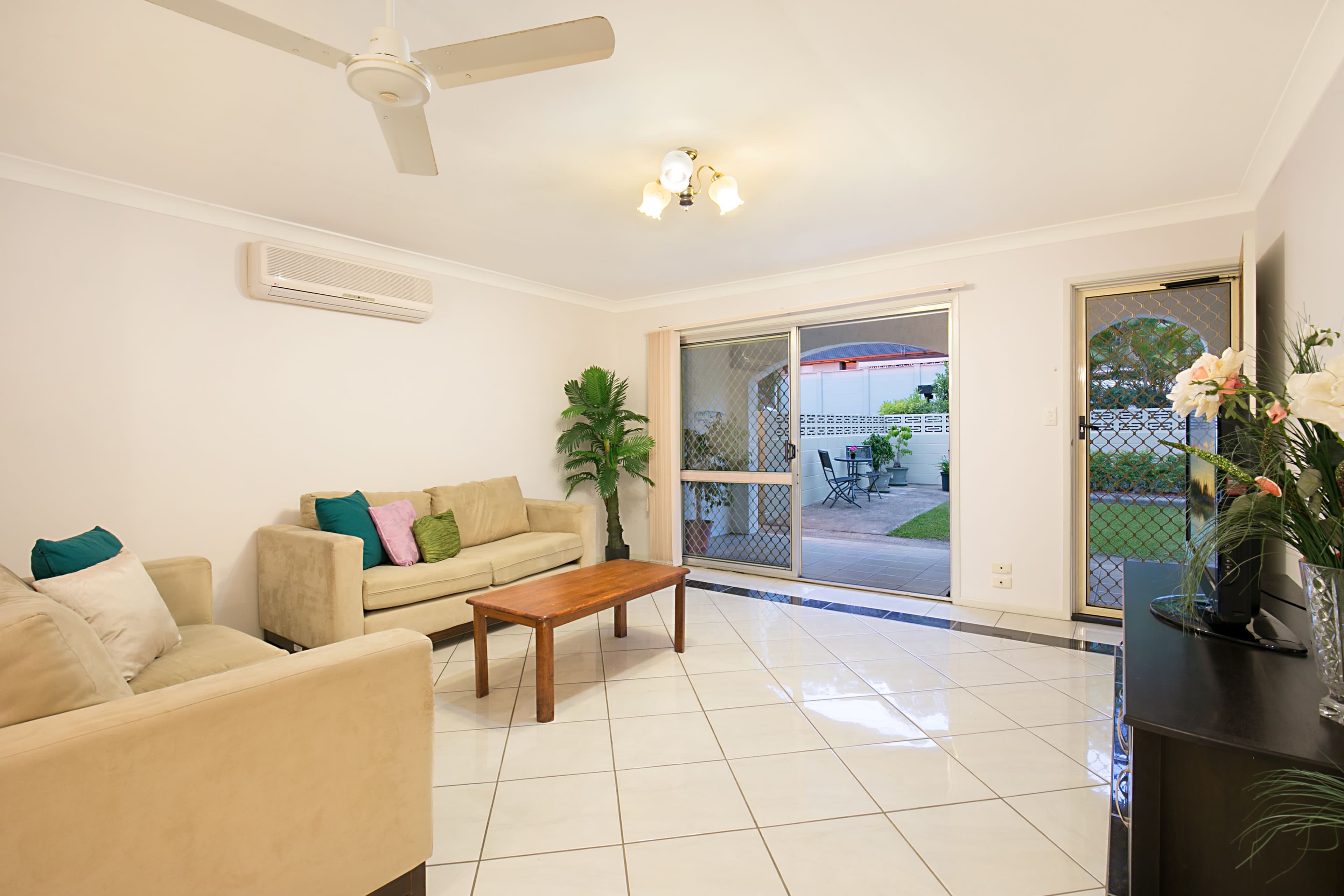 19 Van Dieman Crescent, Springwood QLD 4127, Springwood - Thumbnail 4