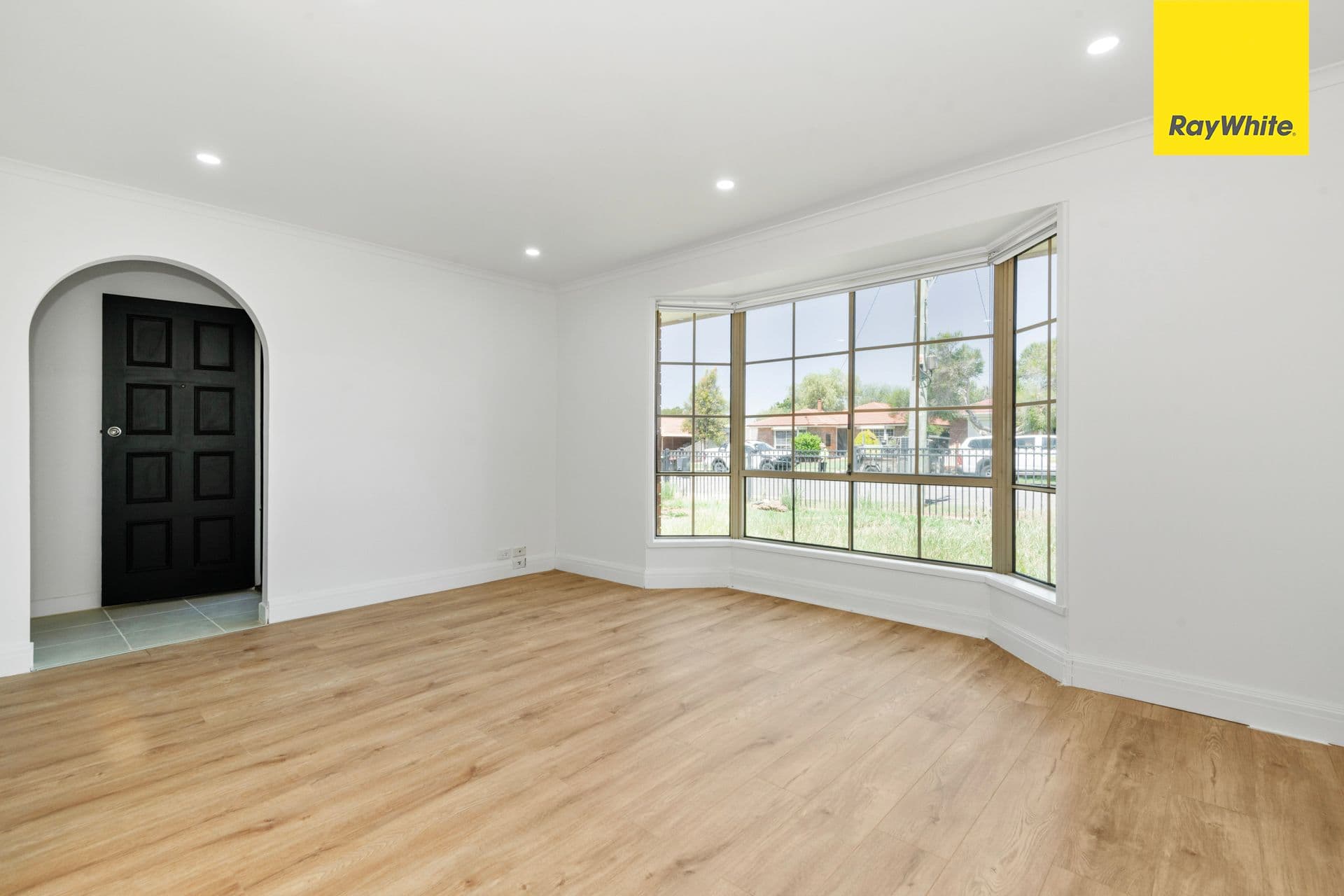 85 Kurunjang Drive, Kurunjang VIC 3337, Kurunjang - Thumbnail 2