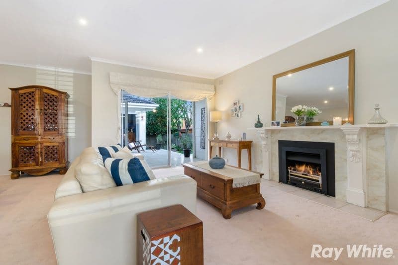 2 Brett Court, Cheltenham VIC 3192, Cheltenham - Thumbnail 2