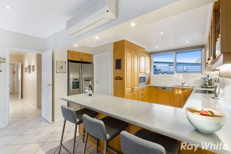 2 Brett Court, Cheltenham VIC 3192, Cheltenham - Thumbnail 5