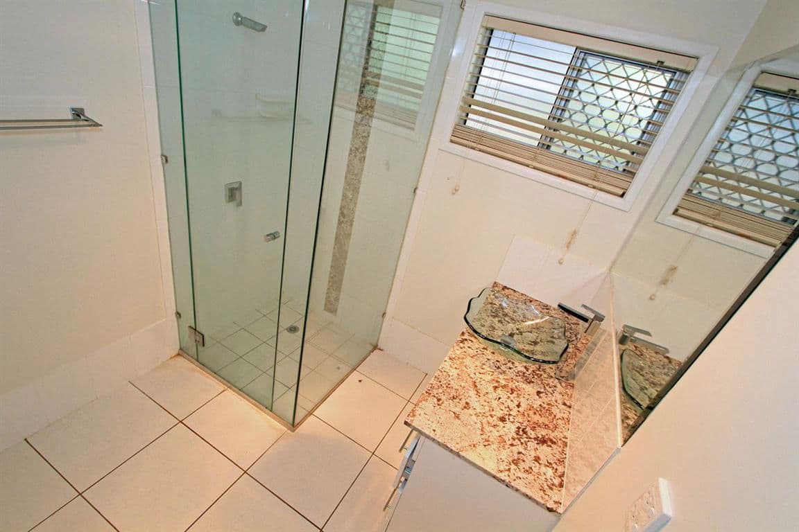 17 Bruigom Street, NORMAN GARDENS QLD 4701, Norman Gardens - Thumbnail 4