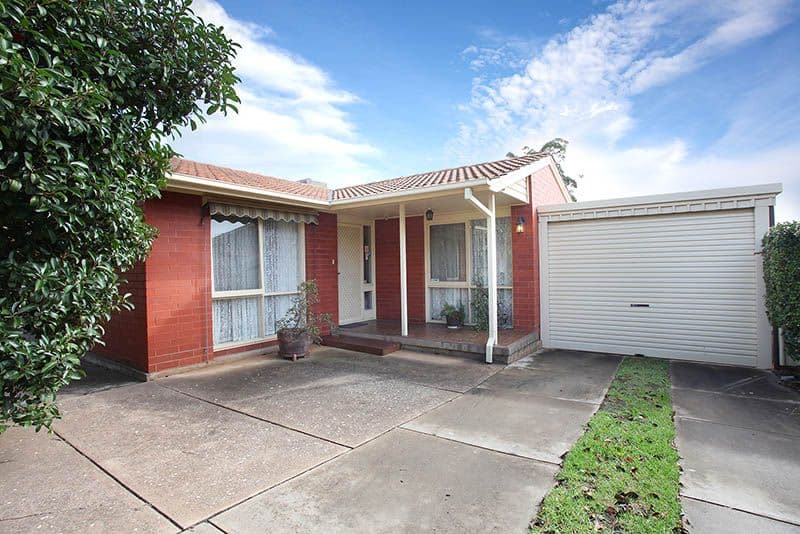 18 Eugene Crescent, Christie Downs SA 5164, Christie Downs - Thumbnail 2