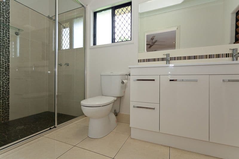 10 Wienert Street, EDMONTON QLD 4869, Edmonton - Thumbnail 3