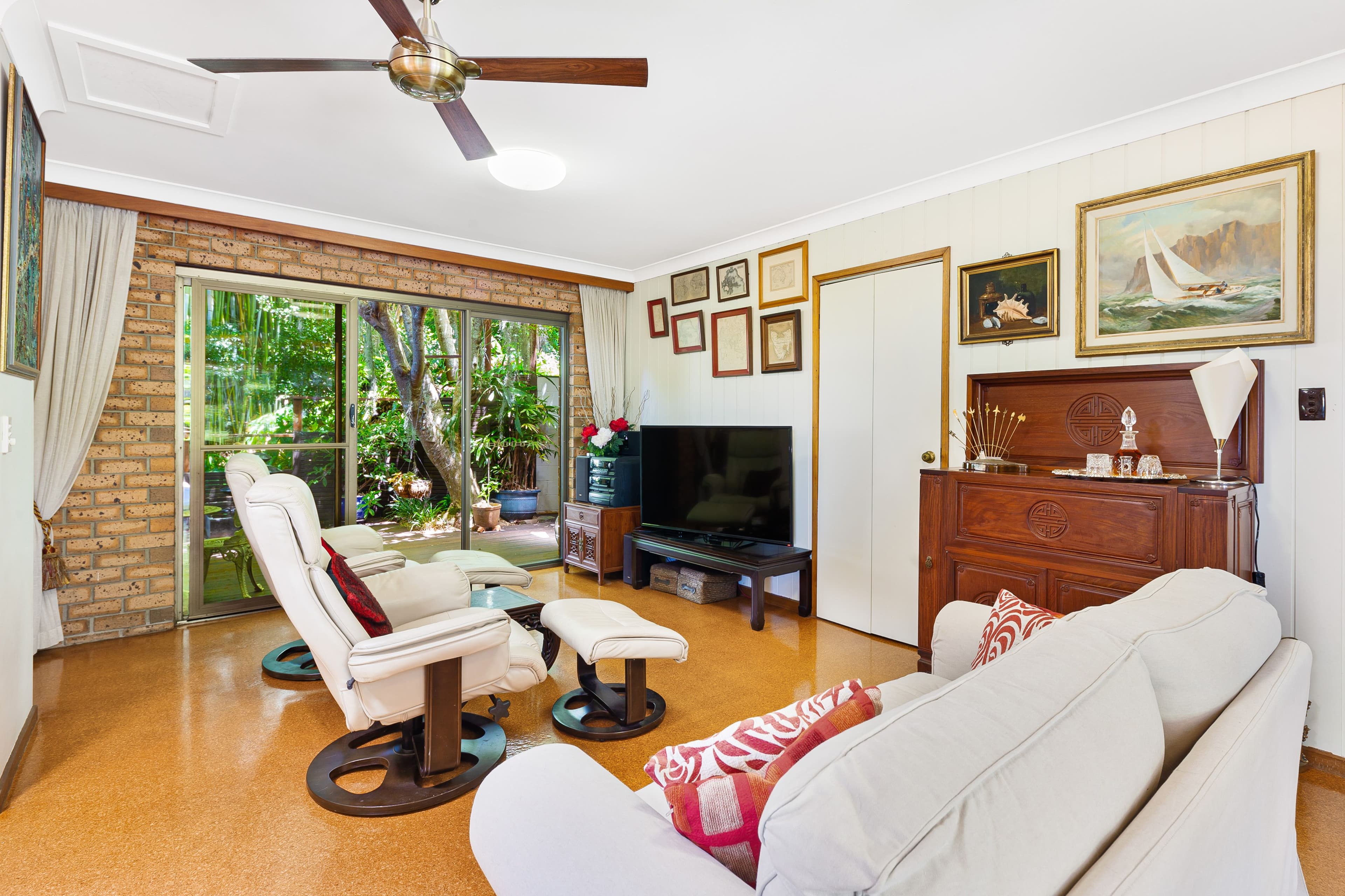 18 Carey Parade, Tamborine Mountain QLD 4272, Tamborine Mountain - Thumbnail 5