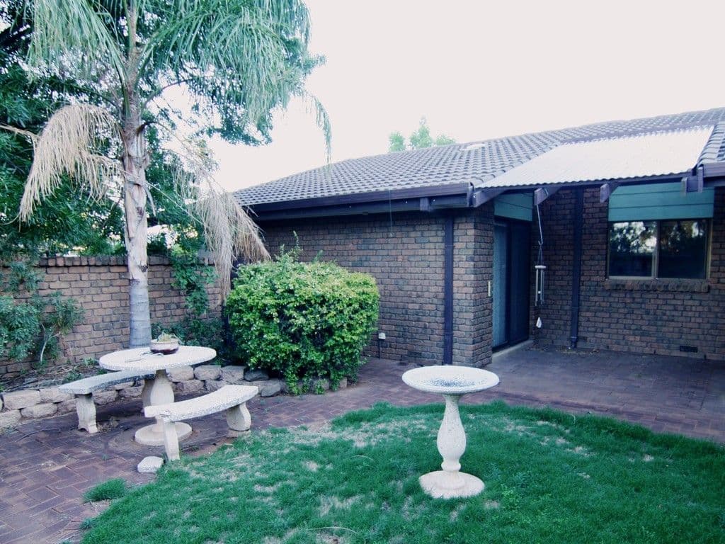 2 Hall Crescent, Loxton SA 5333, Loxton - Thumbnail 8