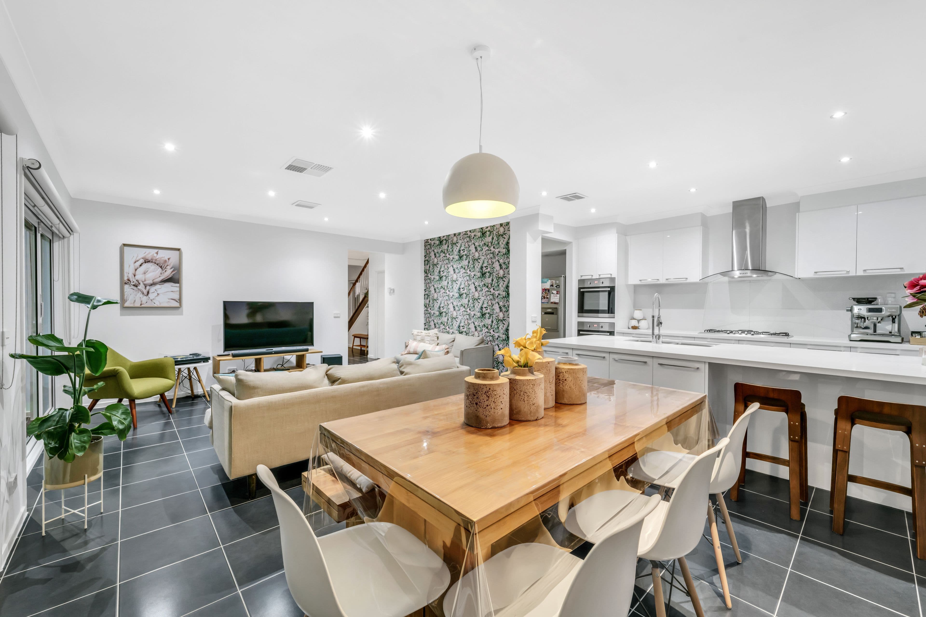 6 Rainham Avenue, Craigieburn VIC 3064, Craigieburn - Thumbnail 8