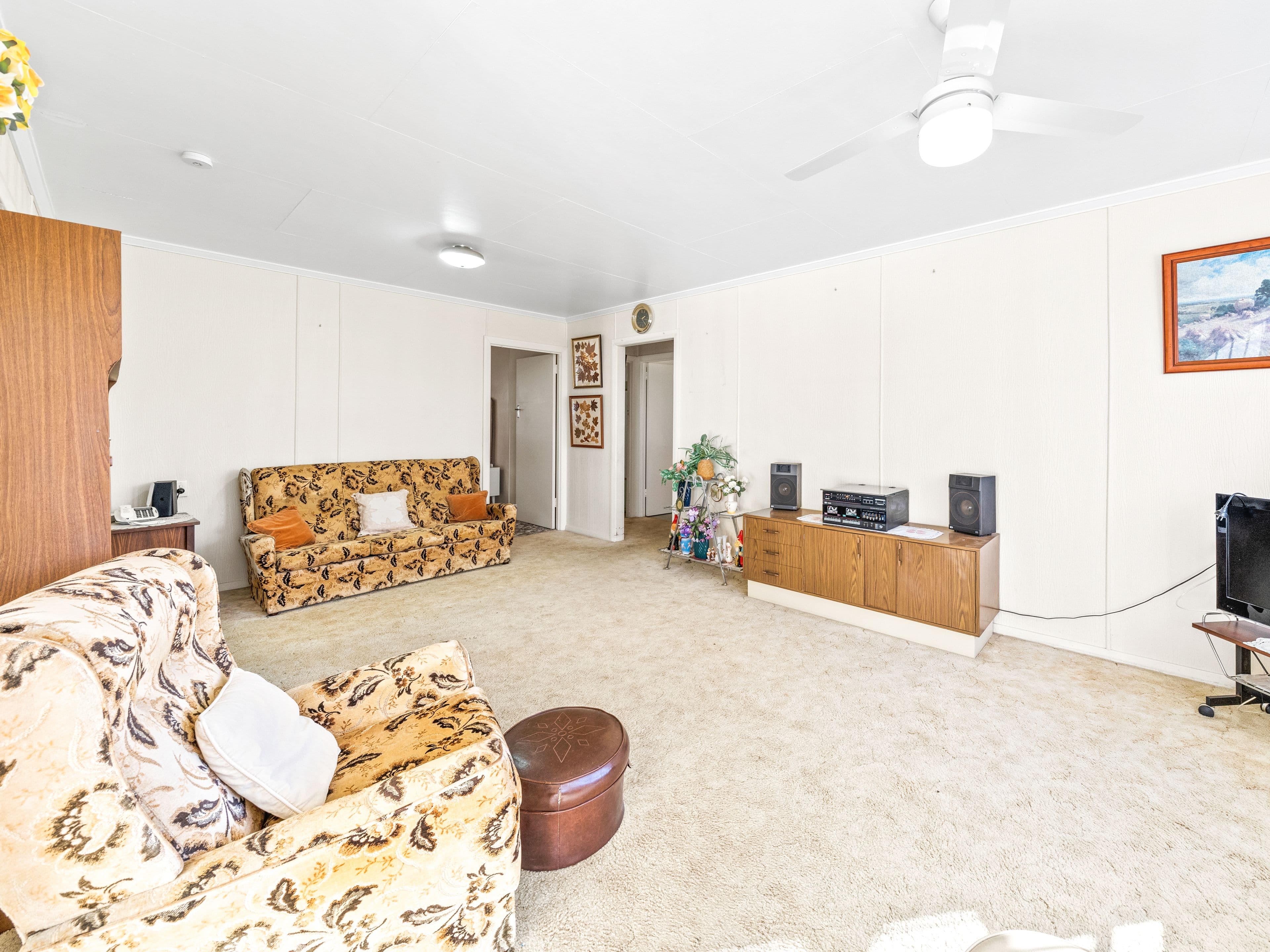47 Vivian Street, Eastern Heights QLD 4305, Eastern Heights - Thumbnail 4