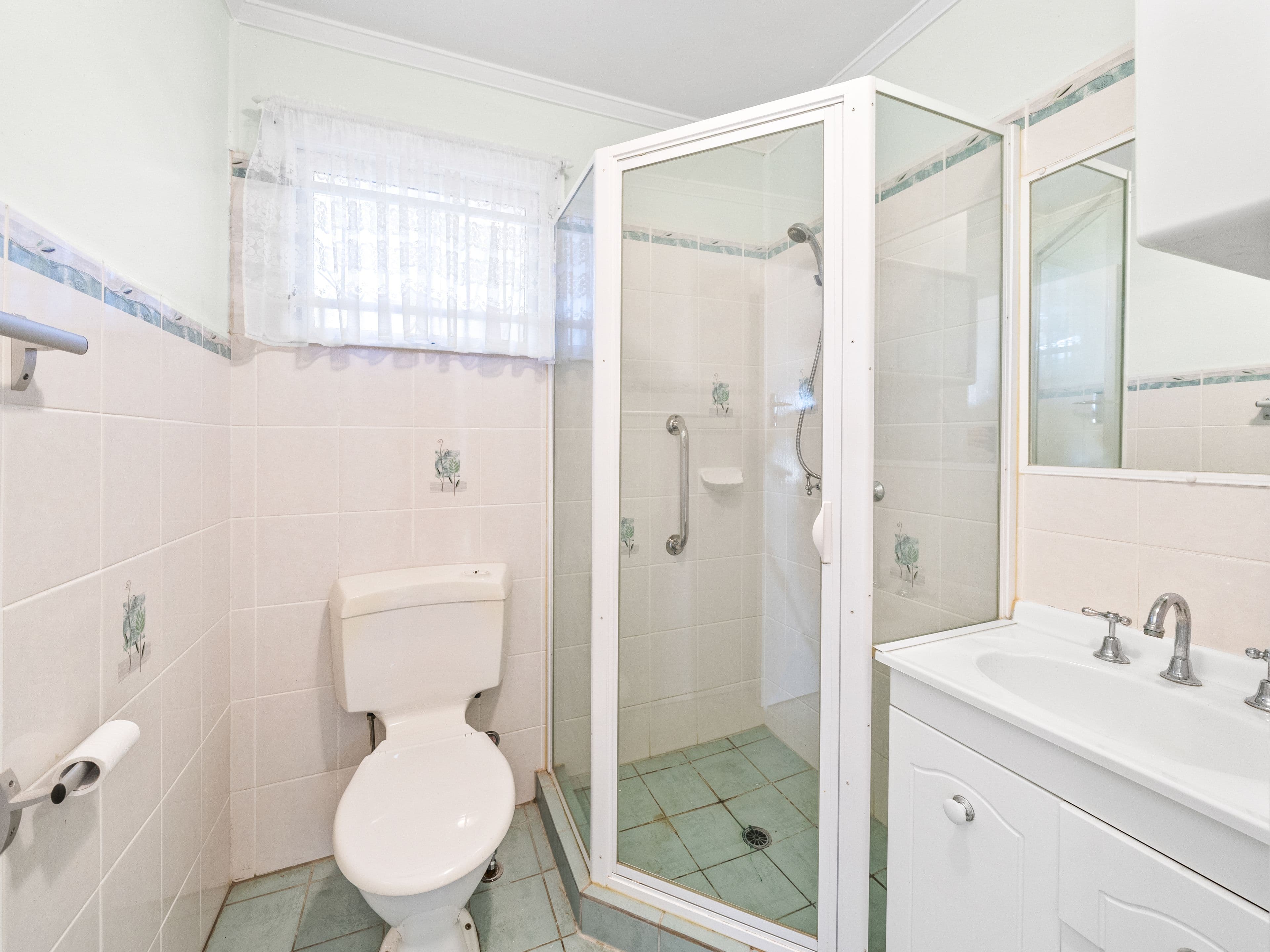 47 Vivian Street, Eastern Heights QLD 4305, Eastern Heights - Thumbnail 7