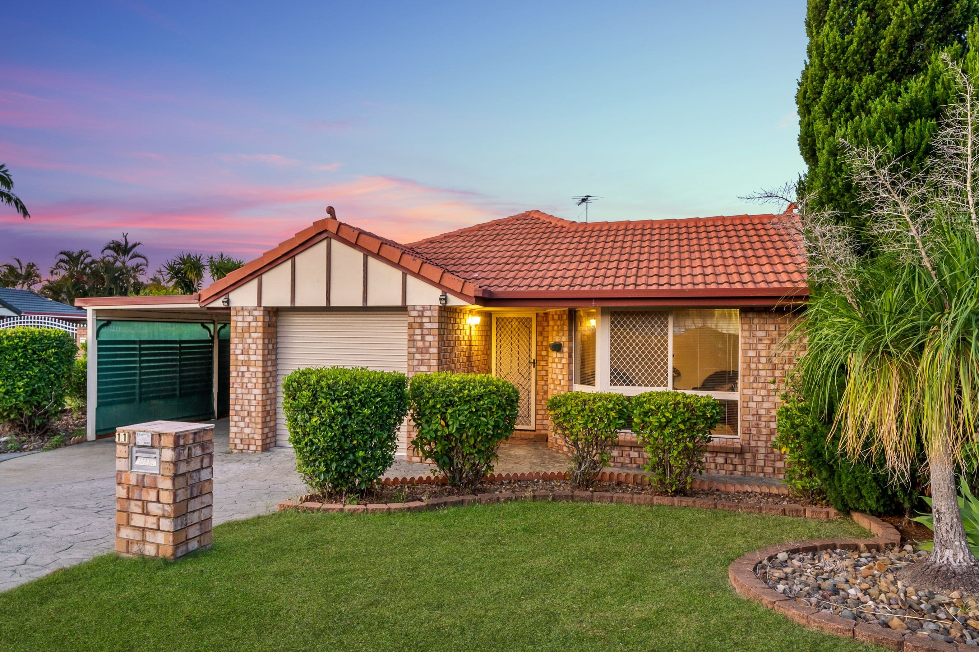 11 Stretton Court, Heritage Park QLD 4118, Heritage Park - Image 1
