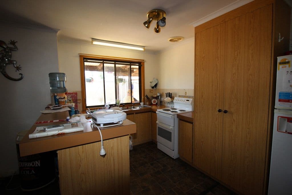 130 Hill Road, Waikerie SA 5330, Waikerie - Thumbnail 4