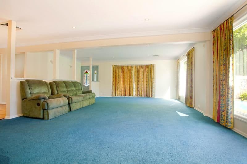 15 Sammut Crescent, CHIPPING NORTON NSW 2170, Chipping Norton - Thumbnail 4