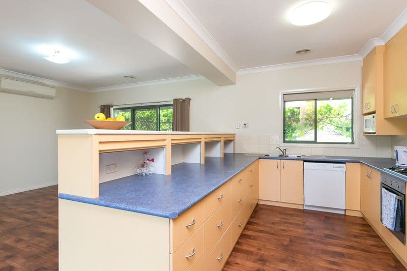 7 Kennewell Street, White Hills VIC 3550, White Hills - Thumbnail 3