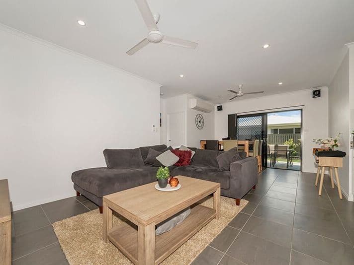 27 Colvin Street, Oonoonba QLD 4811, Oonoonba - Thumbnail 3