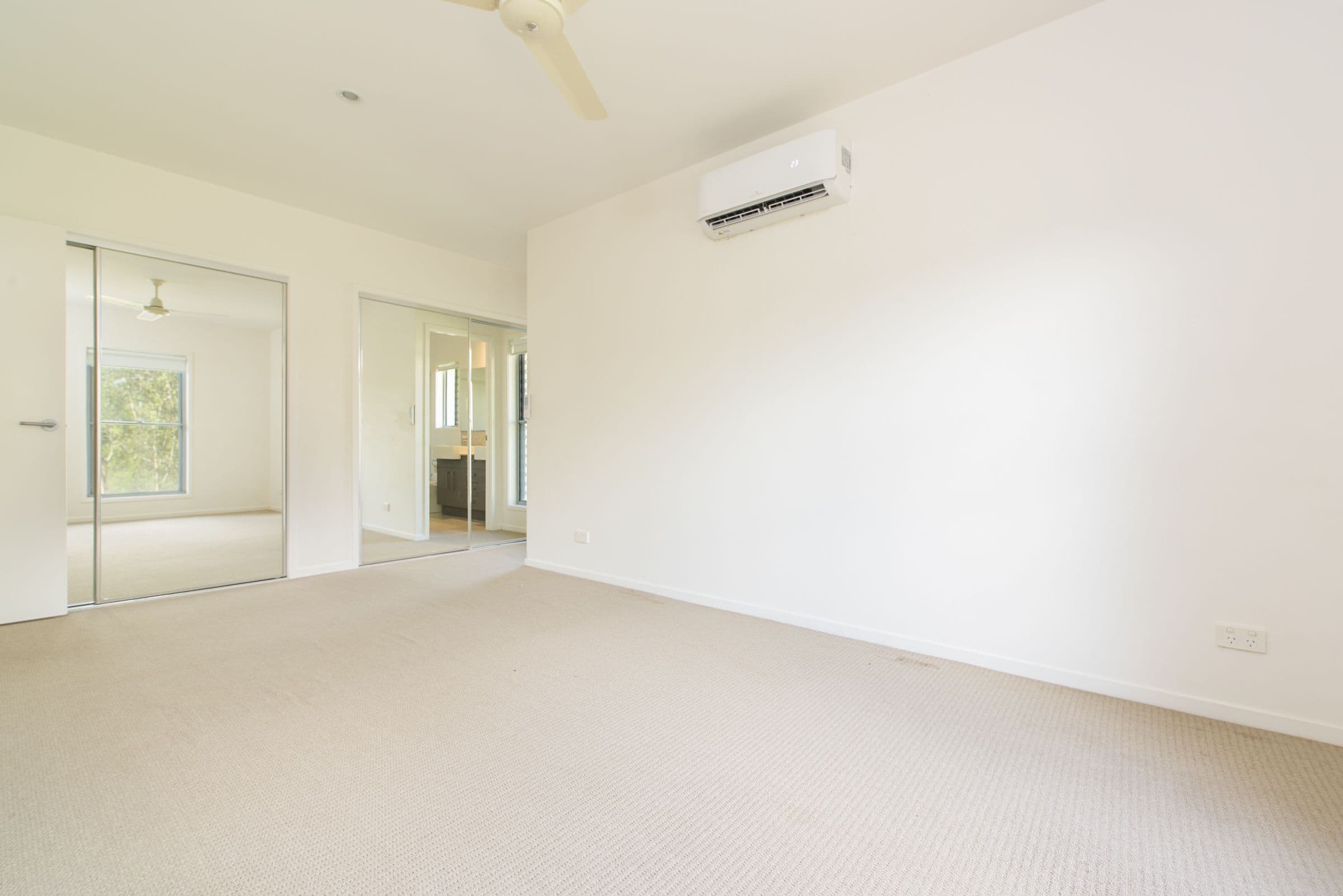 23 Telopea Place, Kirkwood QLD 4680, Kirkwood - Thumbnail 2