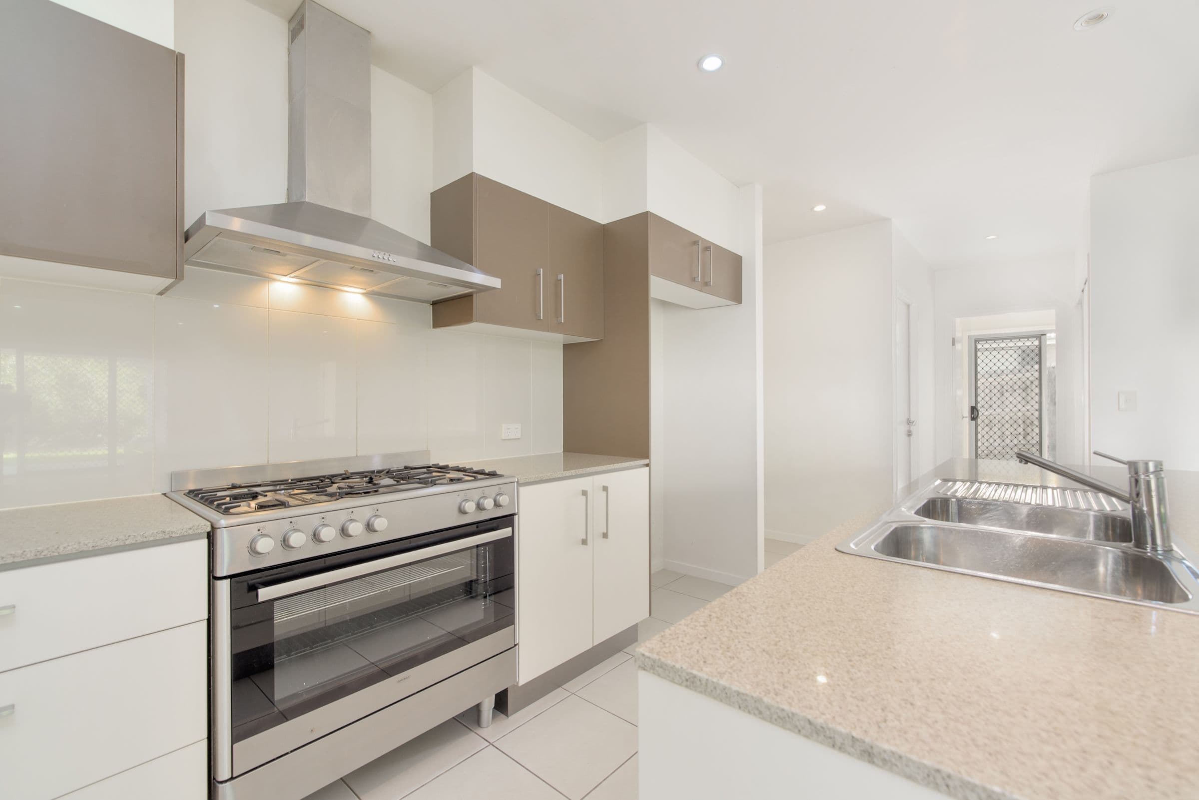 23 Telopea Place, Kirkwood QLD 4680, Kirkwood - Thumbnail 5