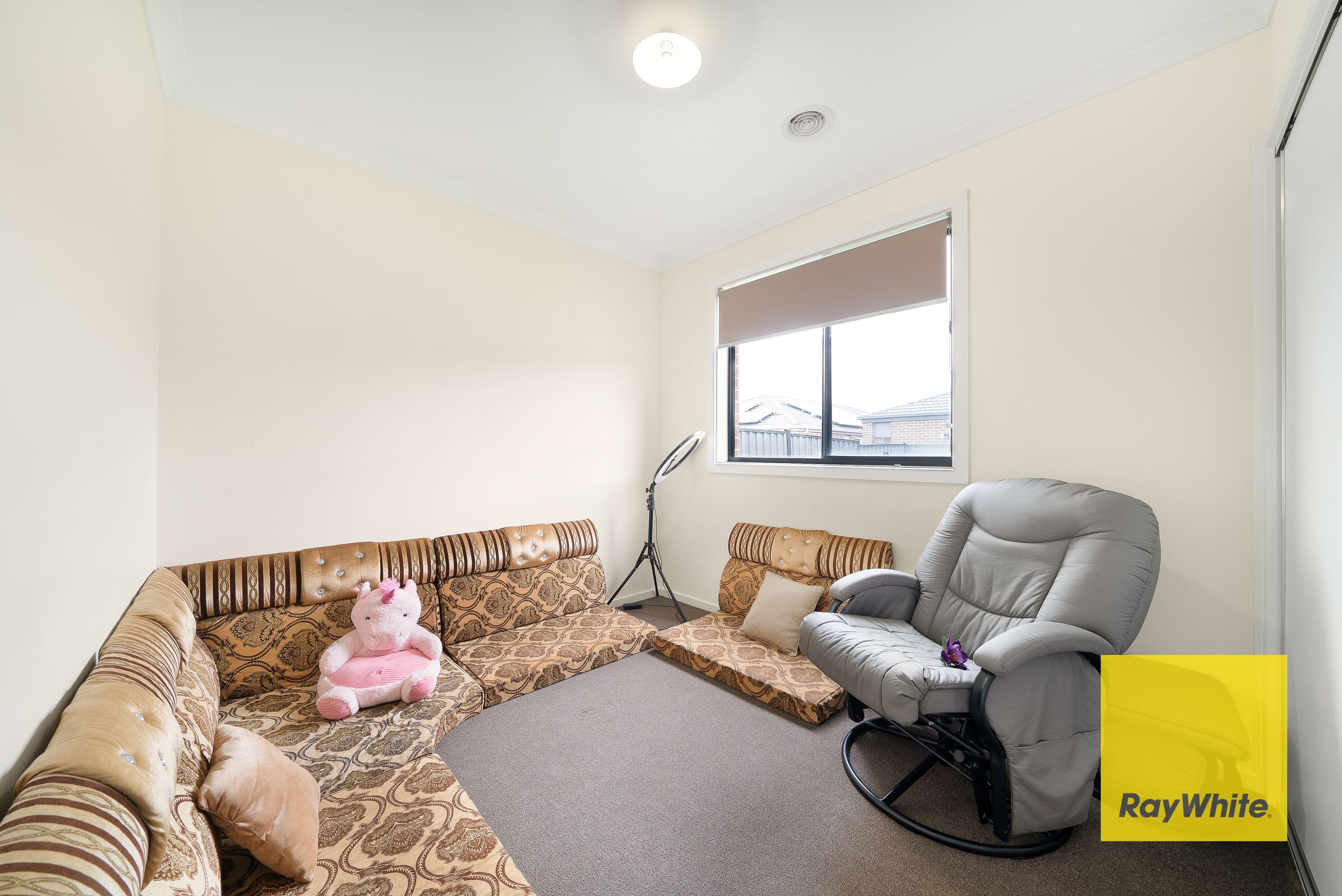 43 Chantelle Parade, Tarneit VIC 3029, Tarneit - Thumbnail 3