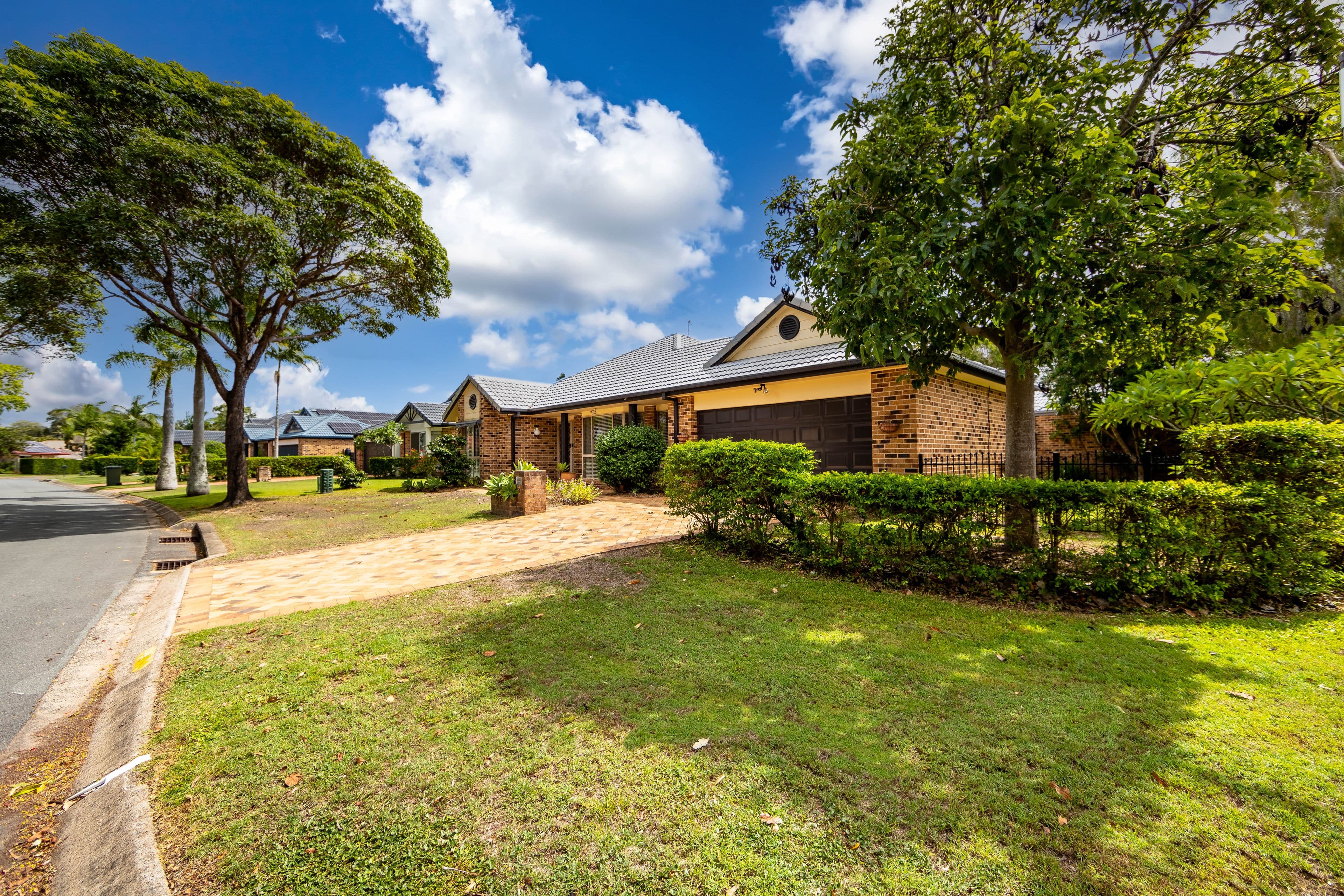 5 Wattlepark Lane, Robina QLD 4226, Robina - Thumbnail 2