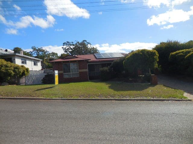 3 Lord Street, Mount Barker WA 6324, Mount Barker - Thumbnail 2