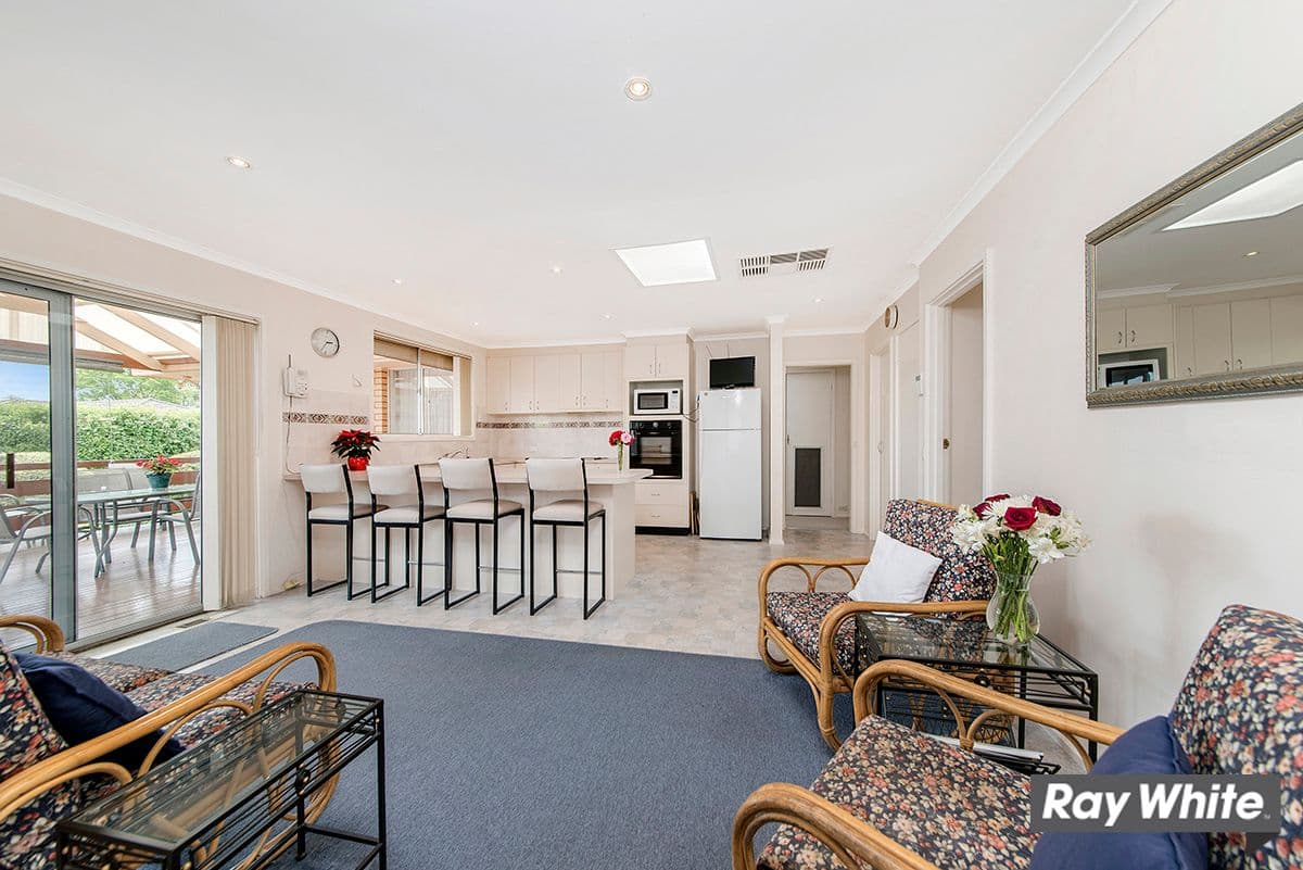 52 McEachern Crescent, Melba ACT 2615, Melba - Thumbnail 4