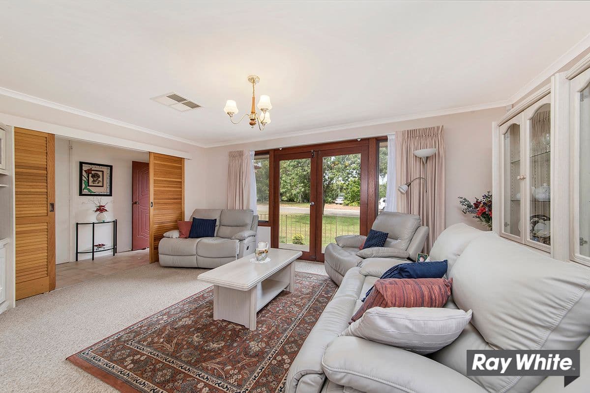 52 McEachern Crescent, Melba ACT 2615, Melba - Thumbnail 7