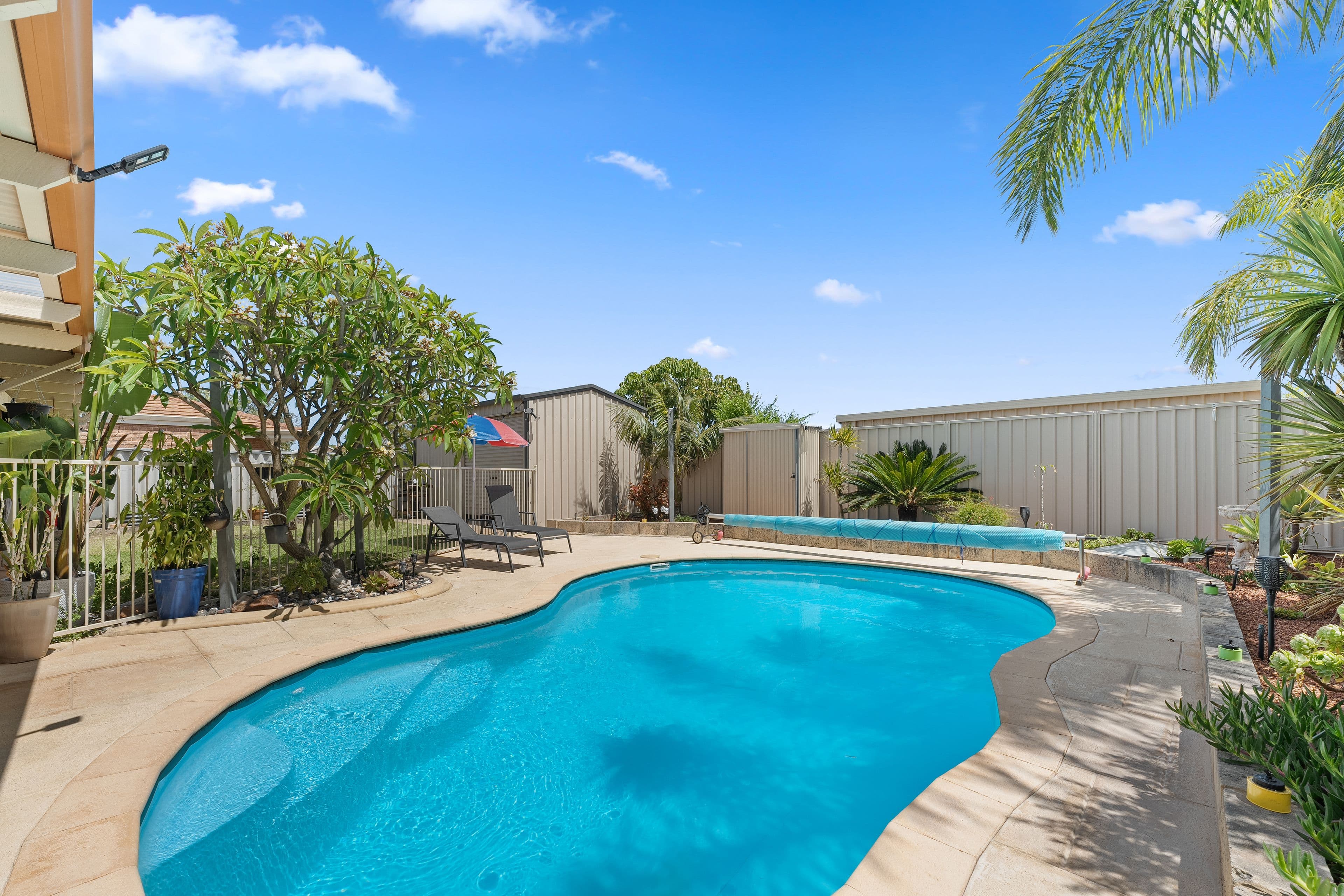 11 Manta Court, Warnbro WA 6169, Warnbro - Image 1