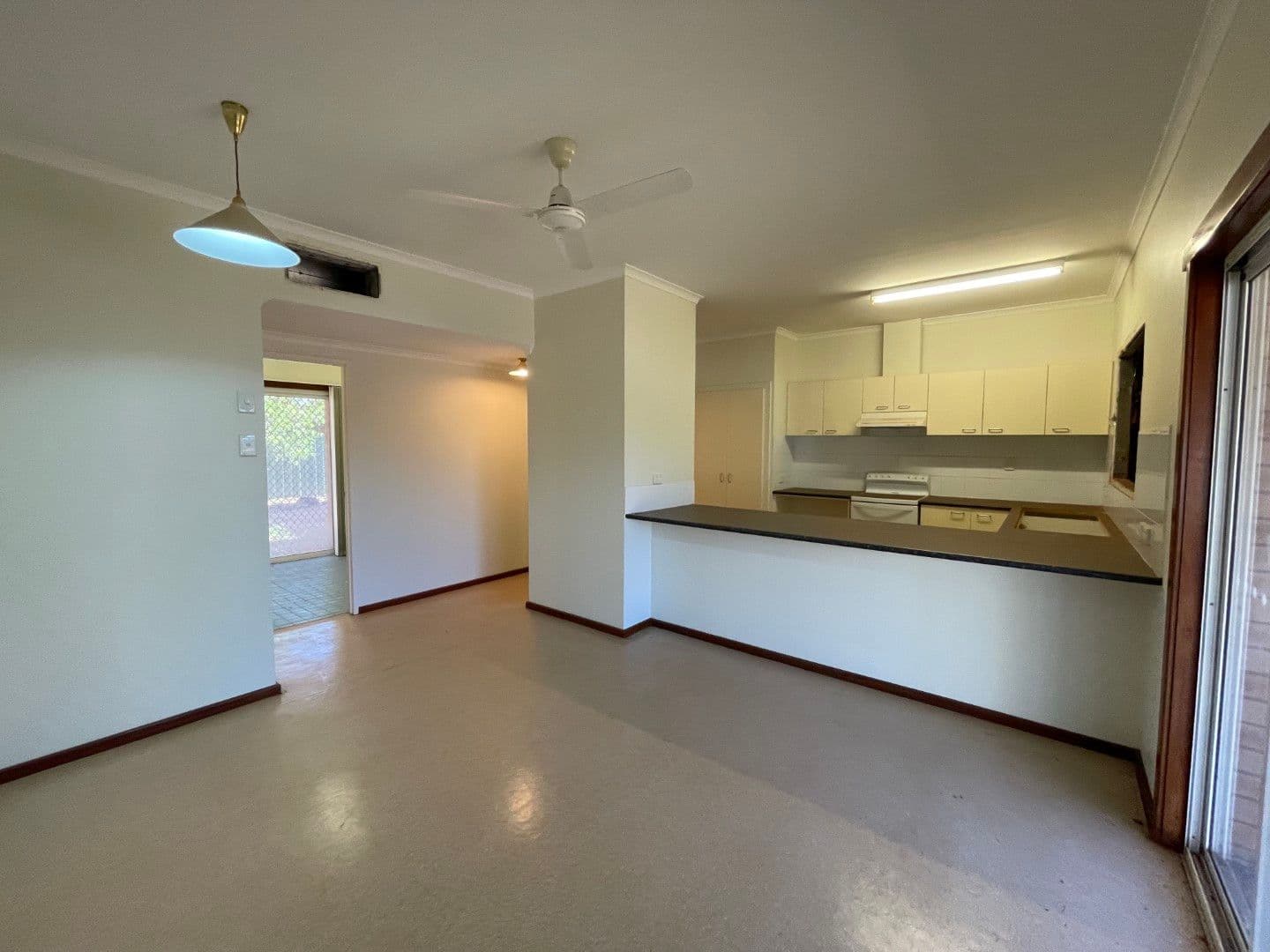 2 Lathwell Close, Nickol WA 6714, Nickol - Thumbnail 2