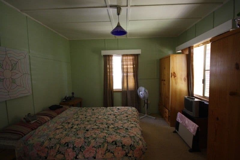 52 Stewart Avenue, WARWICK QLD 4370, Warwick - Thumbnail 5