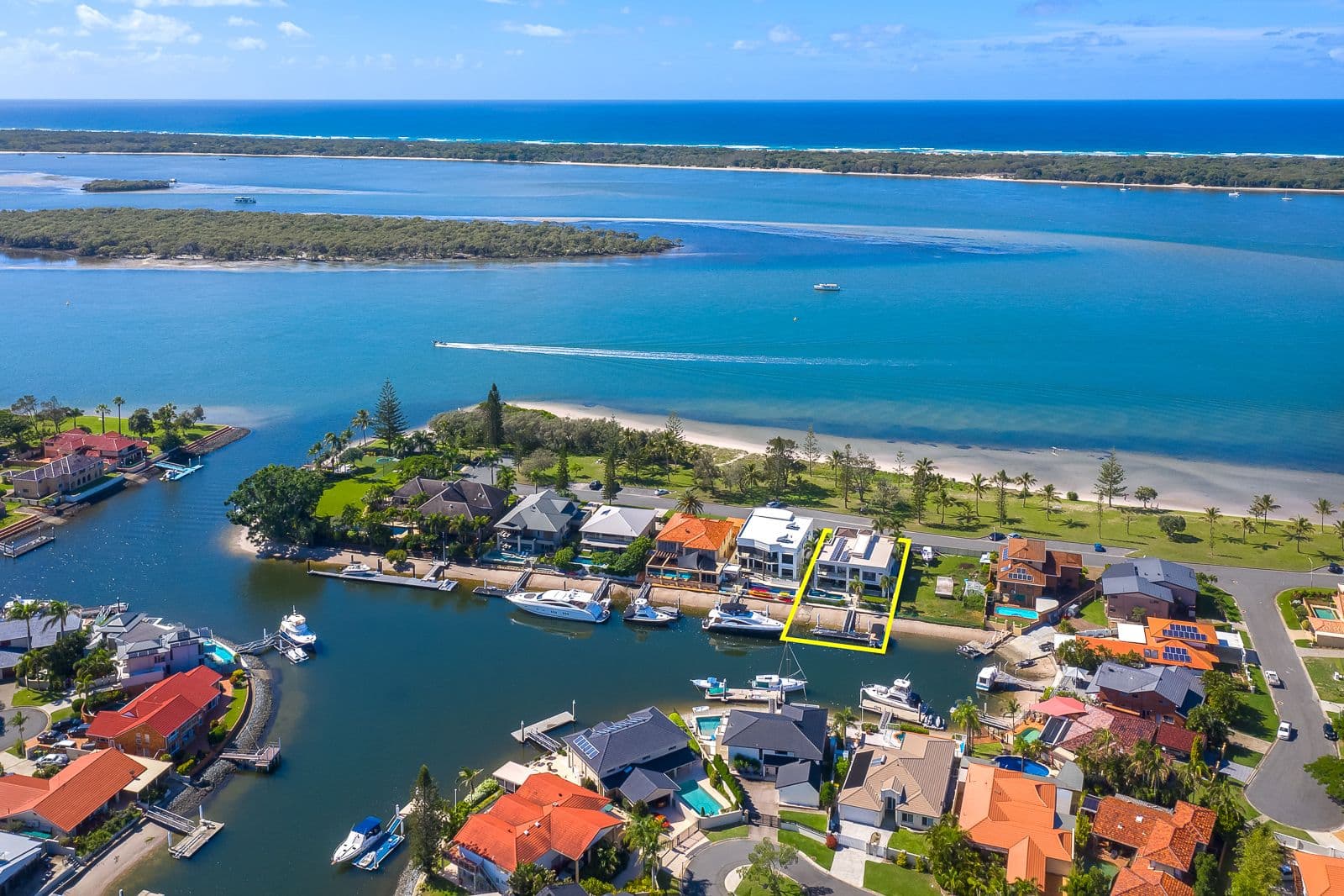 44 Shearwater Esplanade, Runaway Bay QLD 4216, Runaway Bay - Thumbnail 4