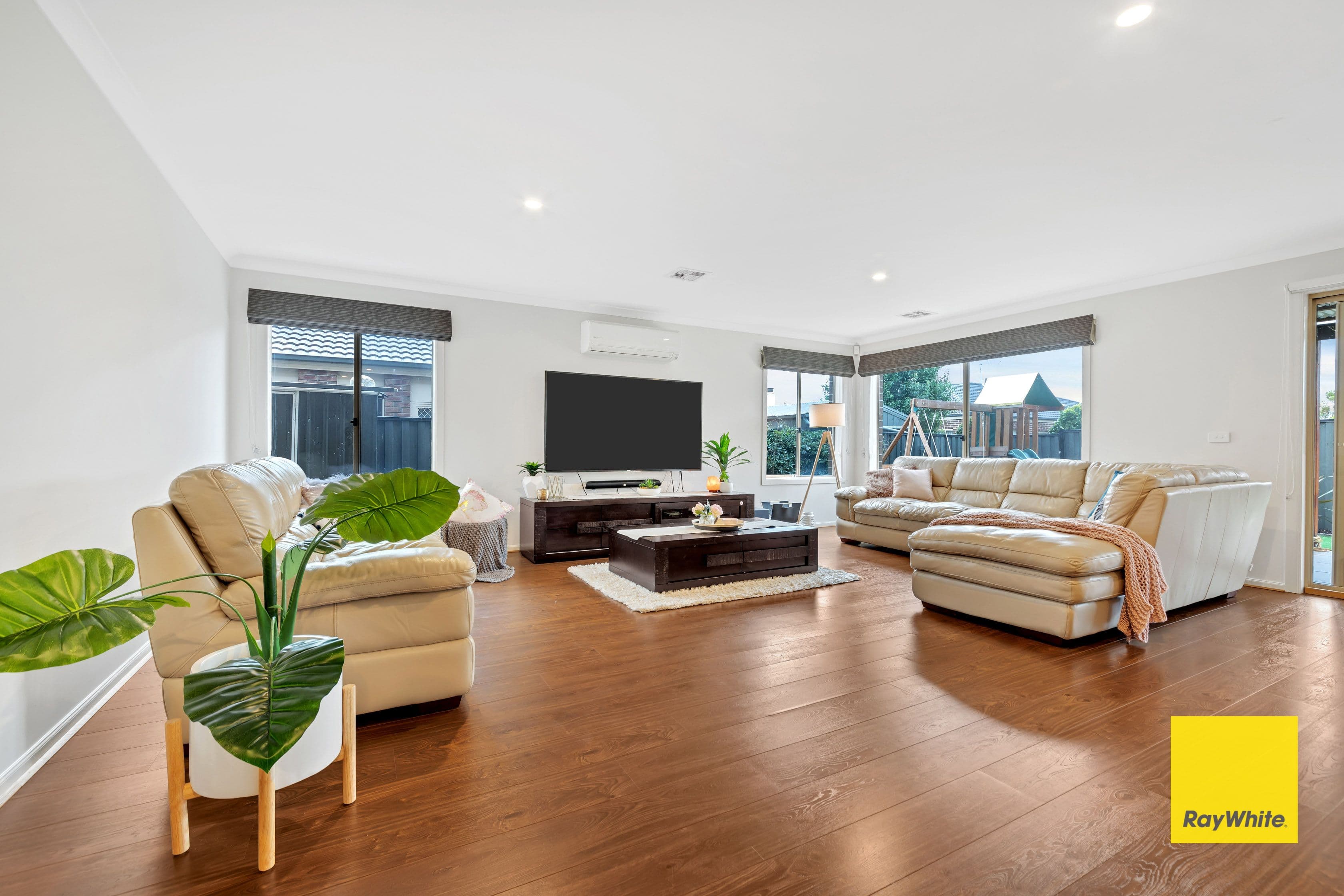 13 Solitaire Way, Tarneit VIC 3029, Tarneit - Thumbnail 4