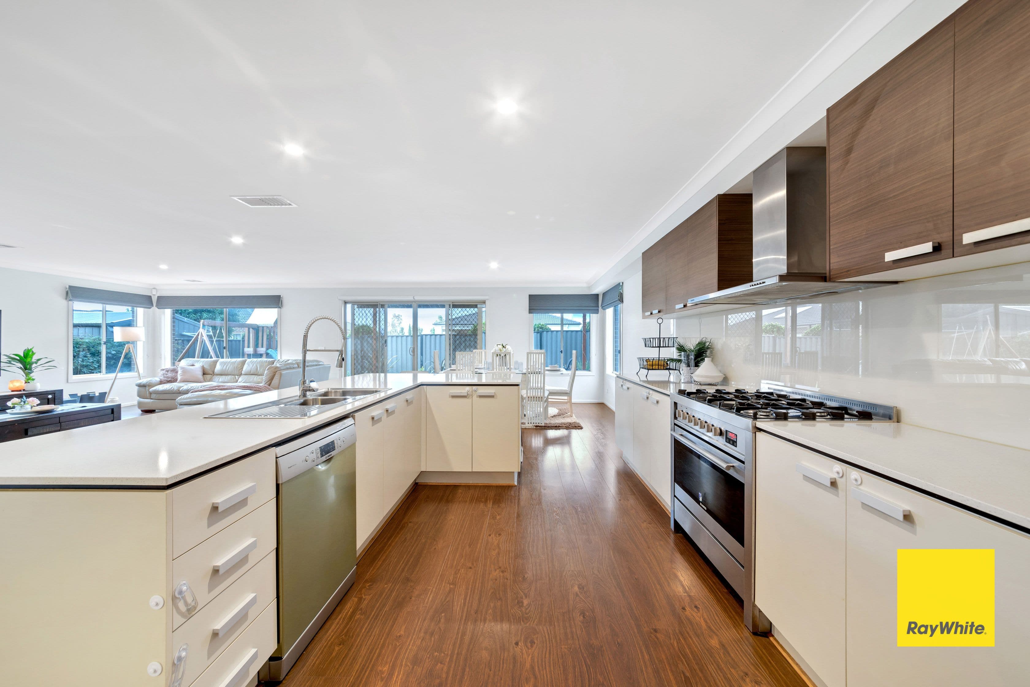 13 Solitaire Way, Tarneit VIC 3029, Tarneit - Thumbnail 6